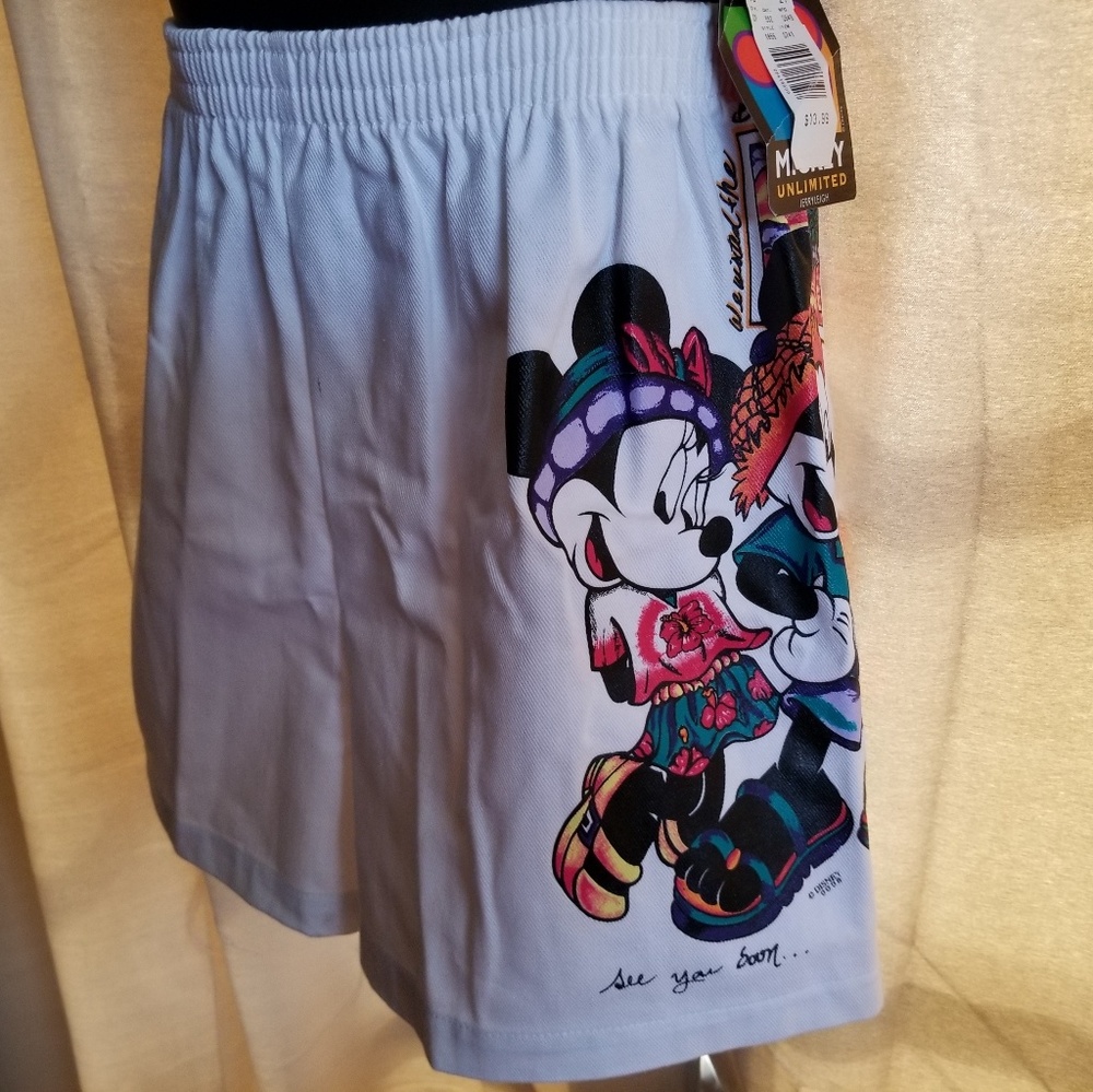 Mickey Unlimited Jerry Leigh Shorts - Picture 4 of 4